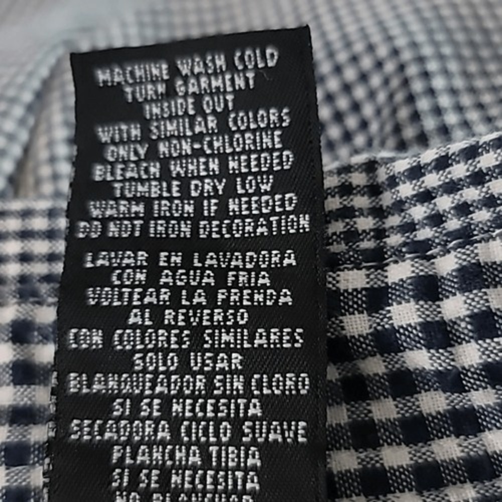 Mickey Unlimited‎ Vintage Mickey & Minnie Gingham Button Down Top - Picture 11 of 12